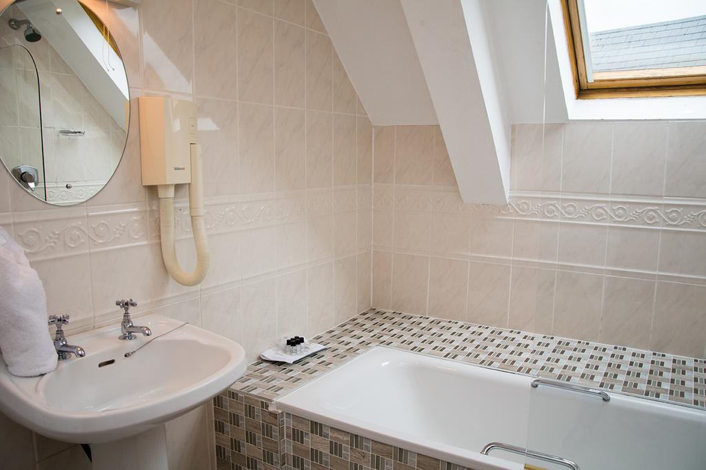 Davitts Guesthouse Kenmare Dış mekan fotoğraf